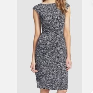Chaus Knotted Jersey Graphic Print Dress - Size Medium